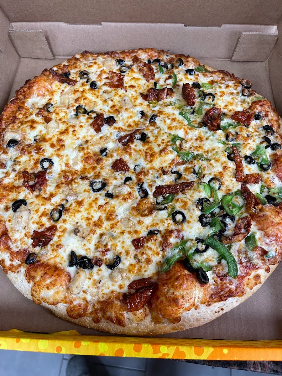 Highlights, Gino's Pizza