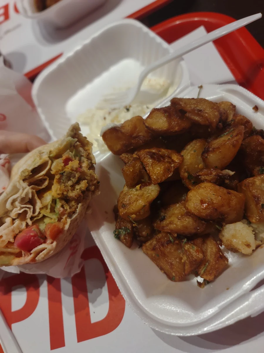 Falafel Wrap, Amir