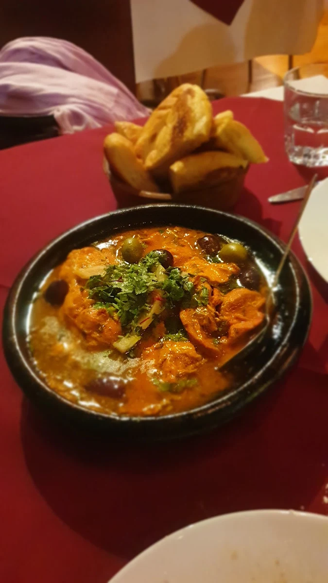 Djaj Mhemmer Saffron Chicken, Marrakech Restaurant