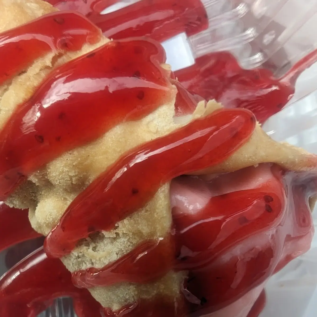 Strawberry Cheesecake Cannoli