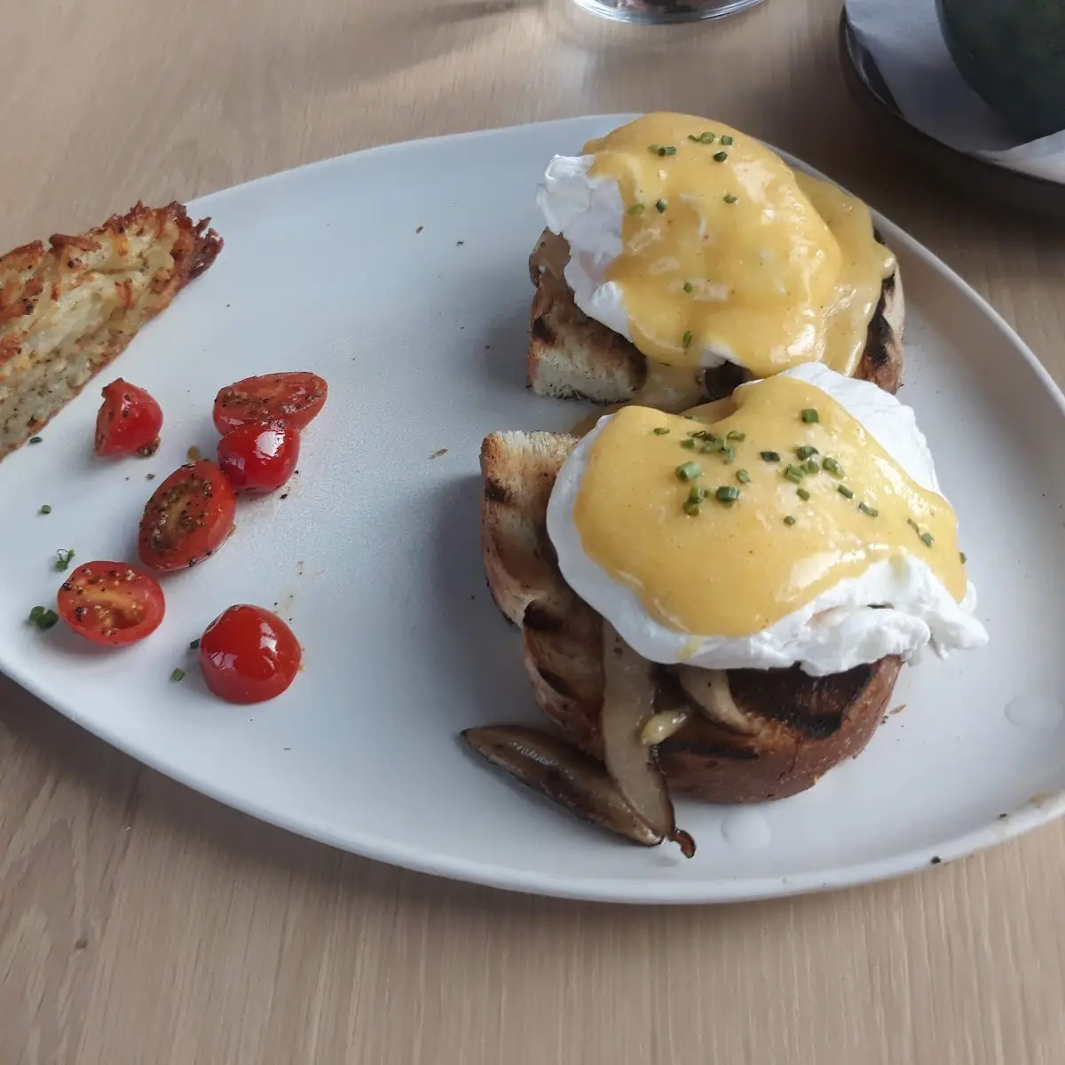 Eggs Benedict