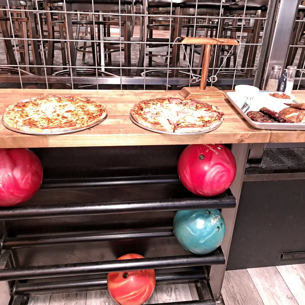 Make Your Own Pizza