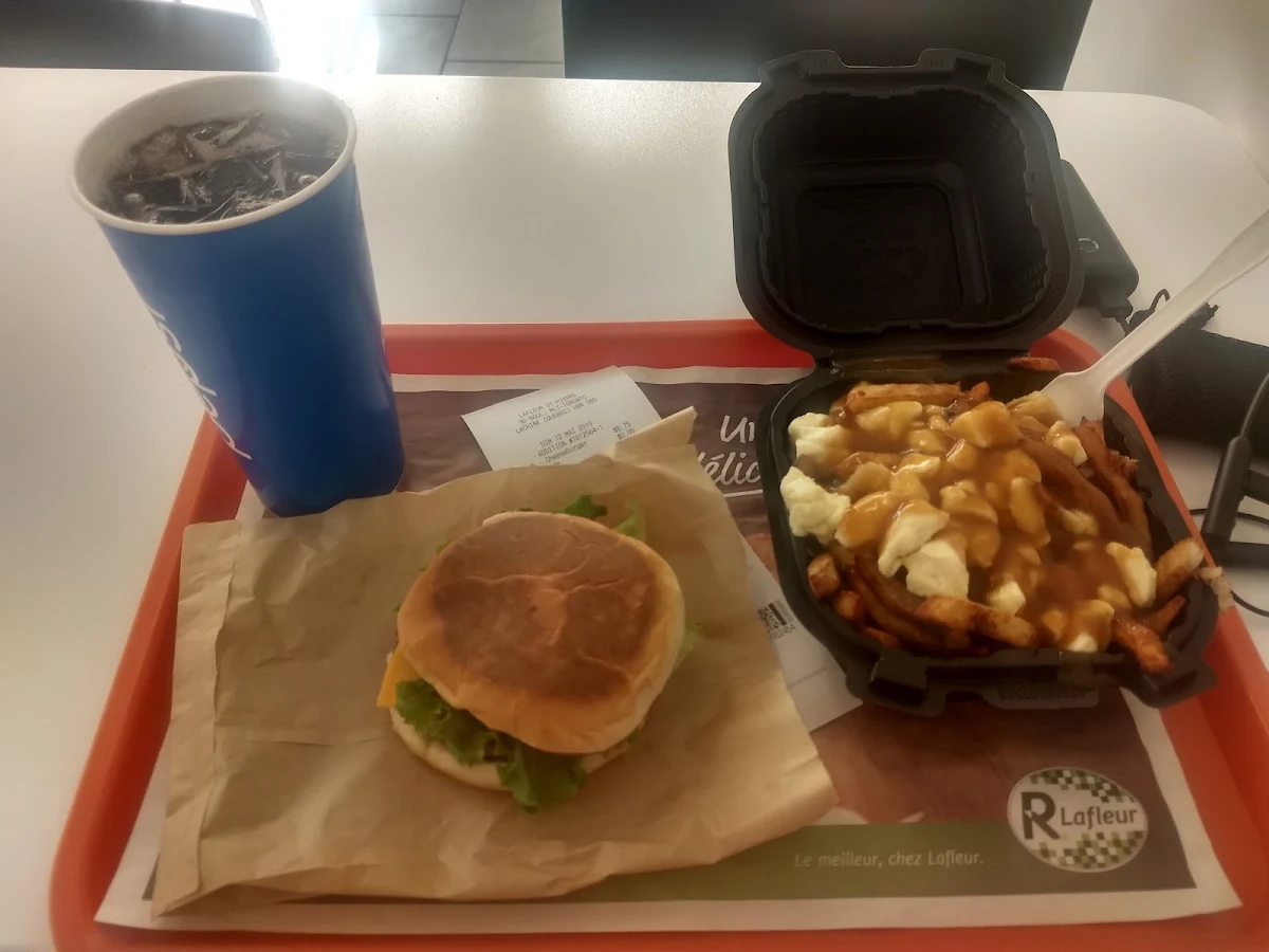 Poutine Classique / Poutine Classique