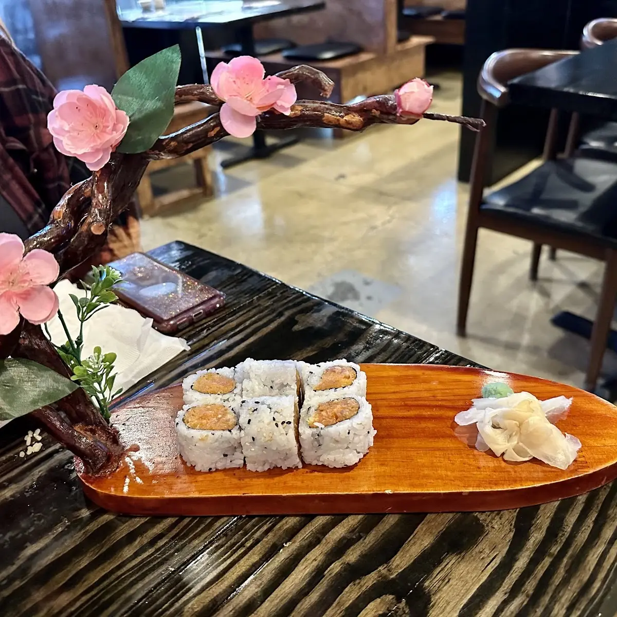 Spicy Salmon Roll