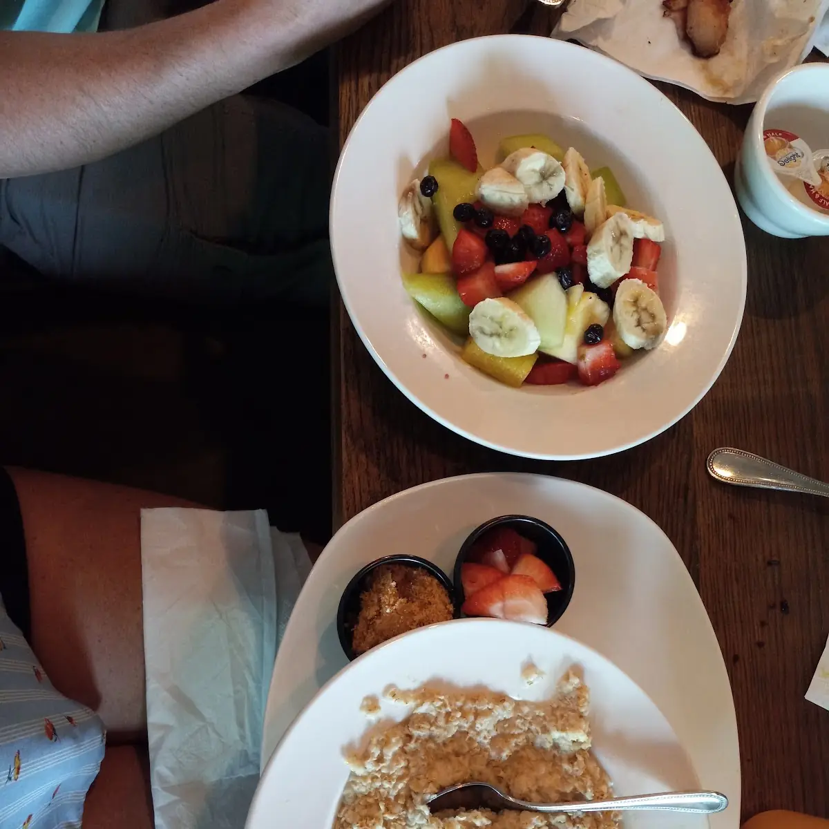 Oatmeal and Fruit Cup