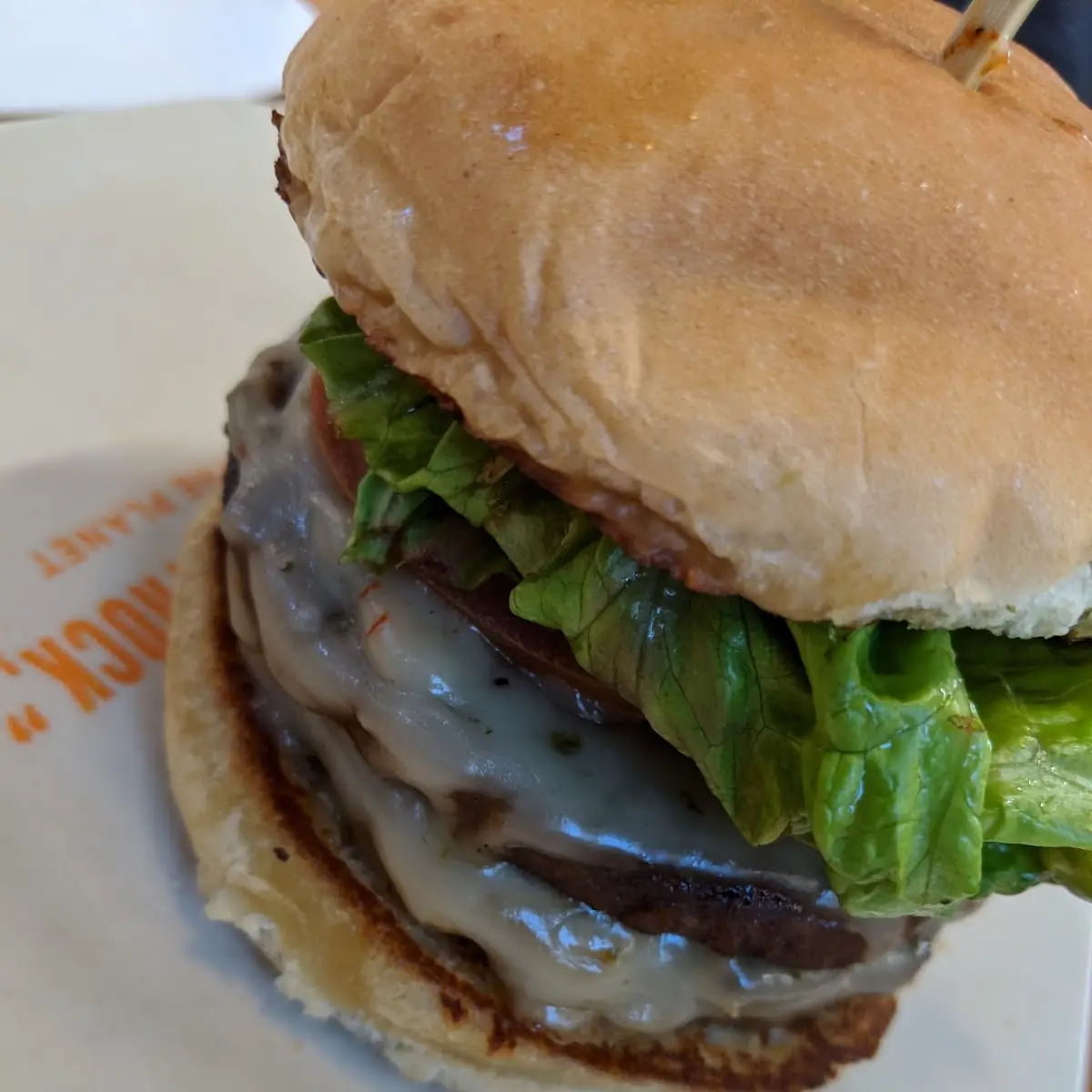 Crispy Chik'n Burger