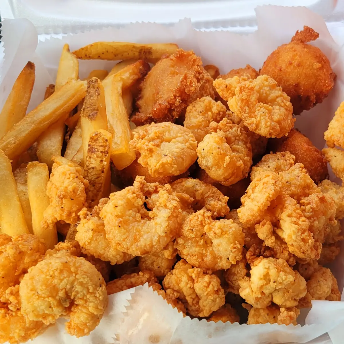 Popcorn Shrimp Basket with Fries