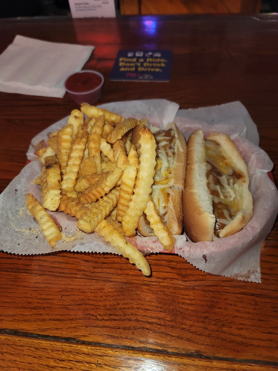 Chilli Cheese Dogs with Fries