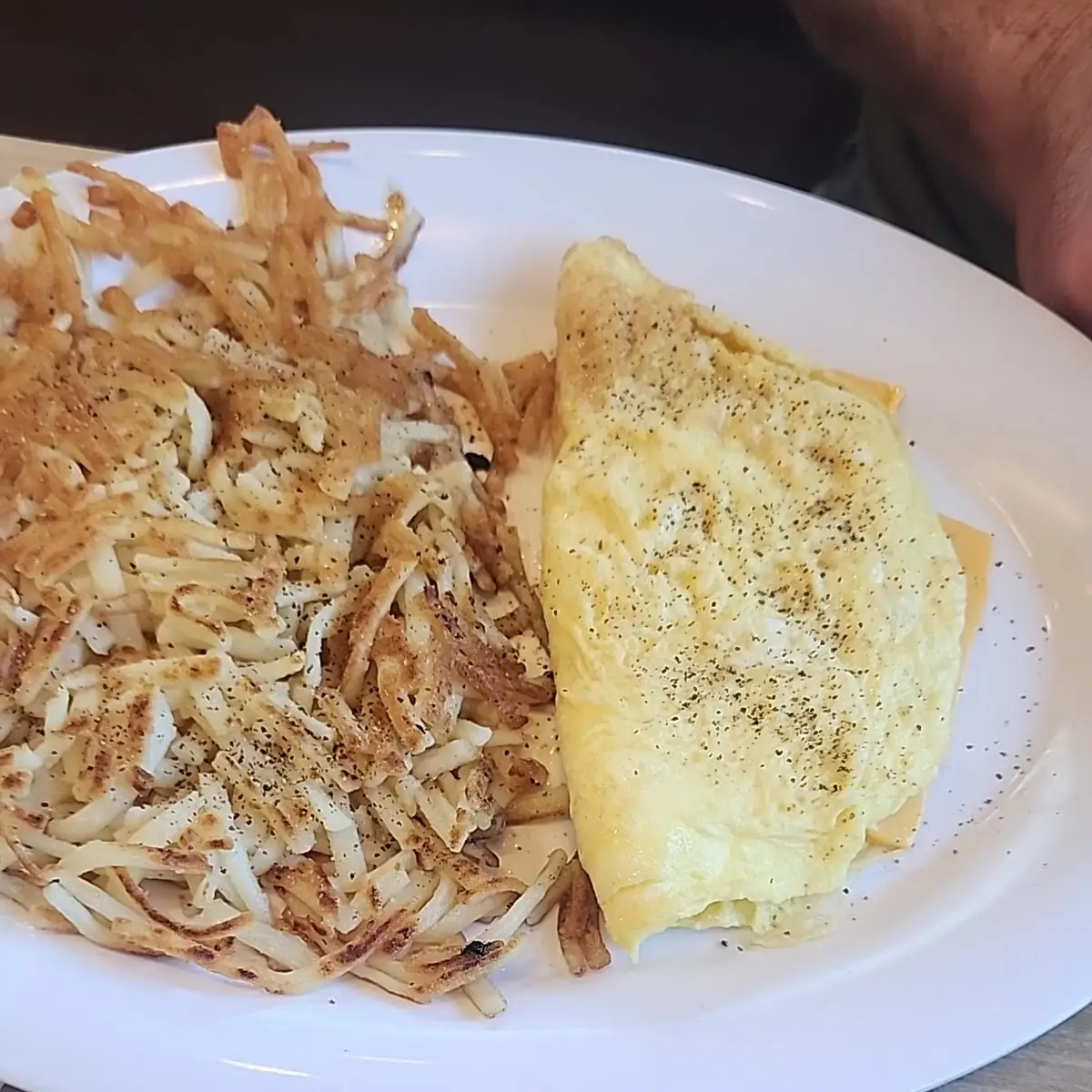 Cheese Omelette and Hash Browns
