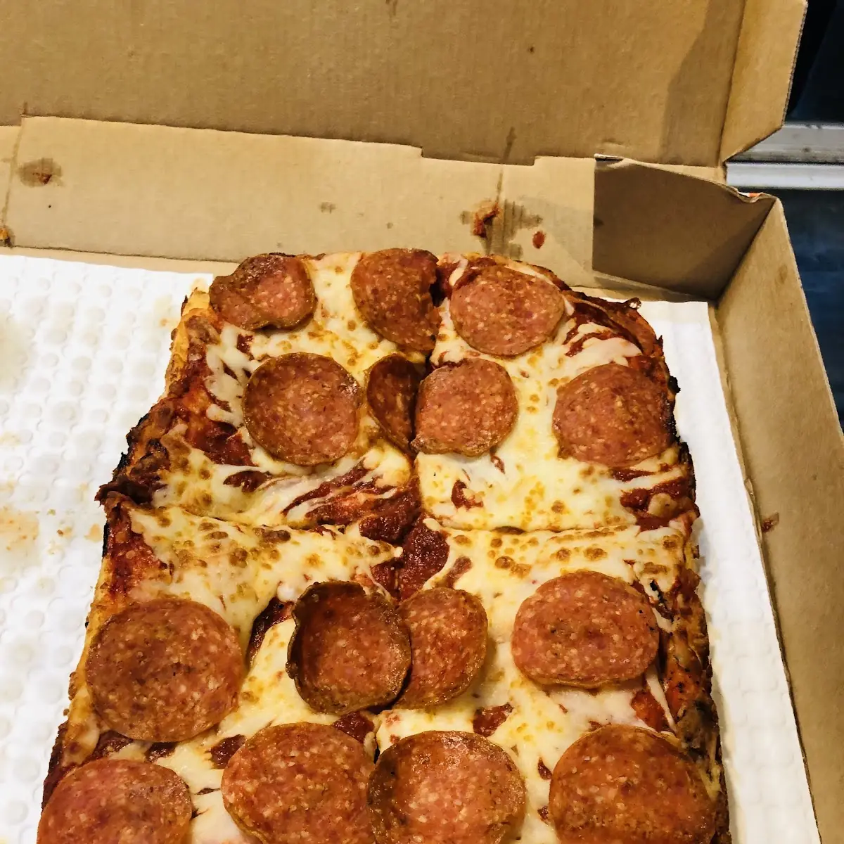 Chicago Style Pepperoni Pizza