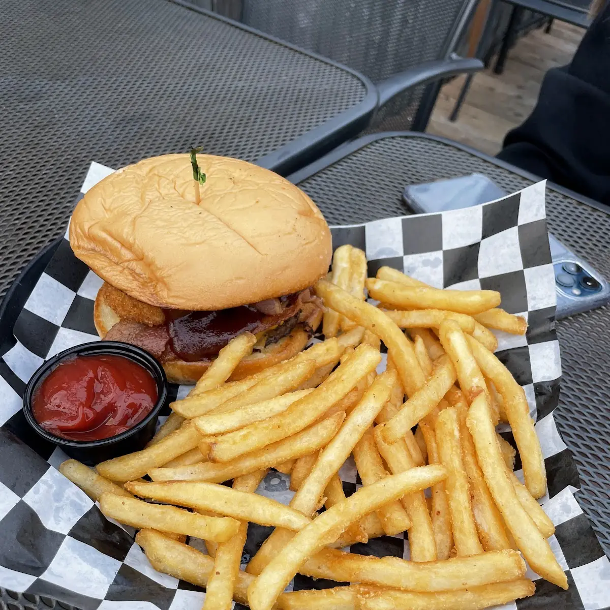 Bacon Cheeseburger