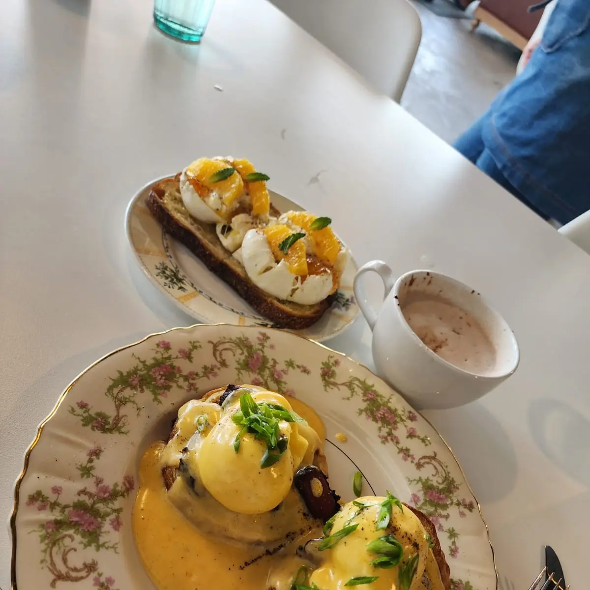Smoked Salmon Eggs Benedict