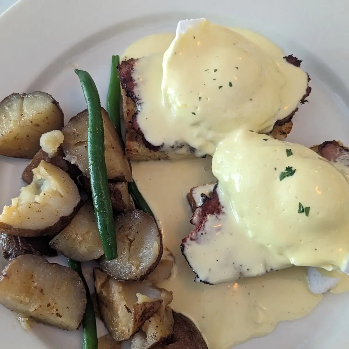 Eggs Benedict