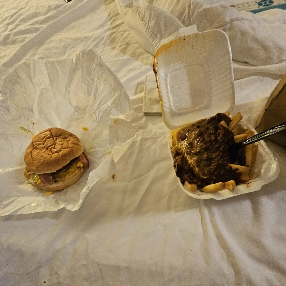 Bacon Double Cheeseburger with Chili Fries
