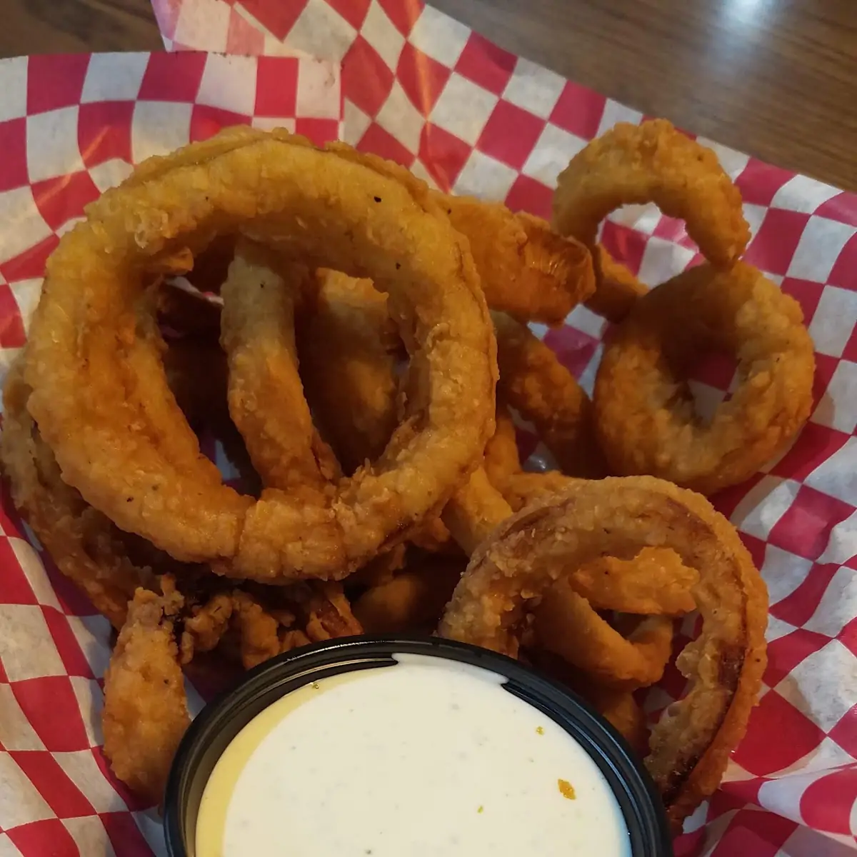 Onion Rings with Ranch Dressing