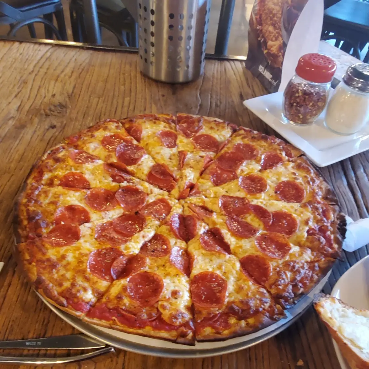 Thin Crust Pizza Extra Pepperoni