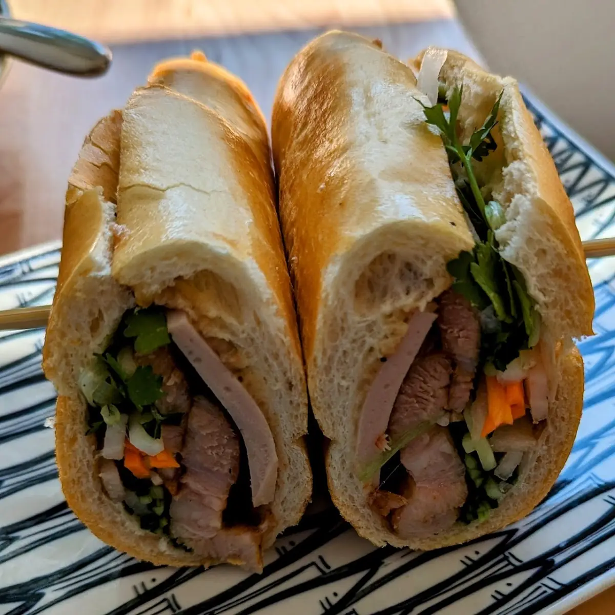 Bánh Mì Bò Nướng