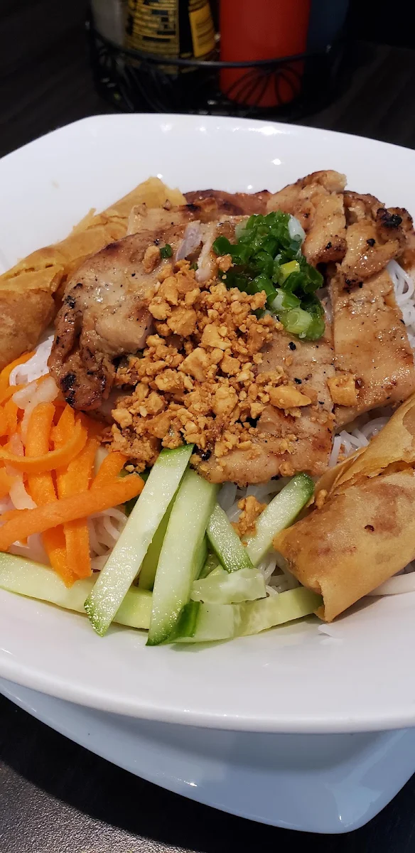 8. Deep Fried Chicken Wings (8 pcs)