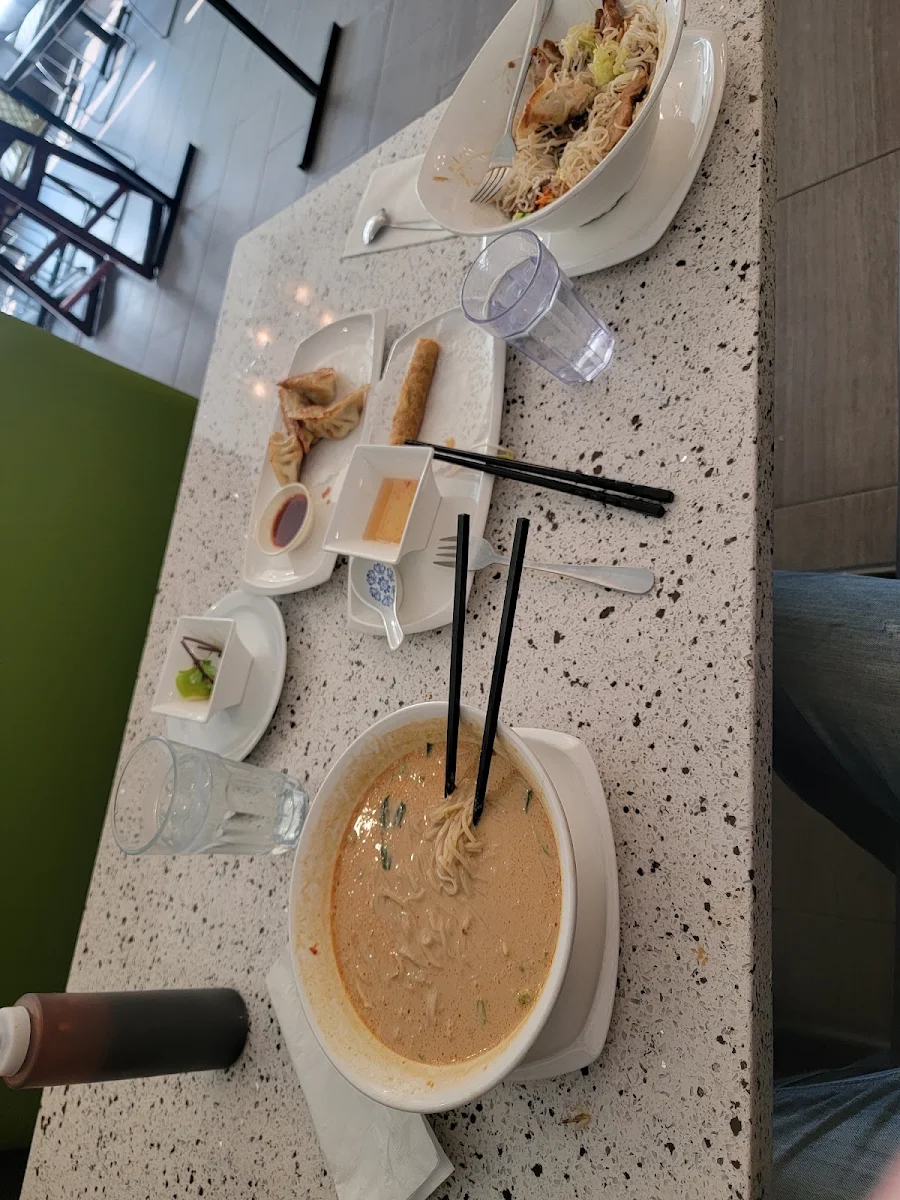 Sate Beef Noodle Soup, Noodle King