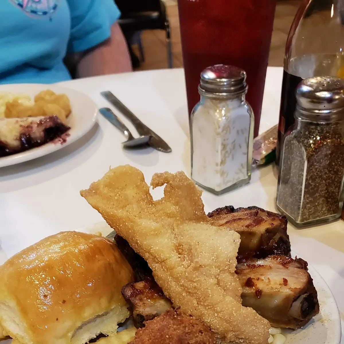 Catfish Plate