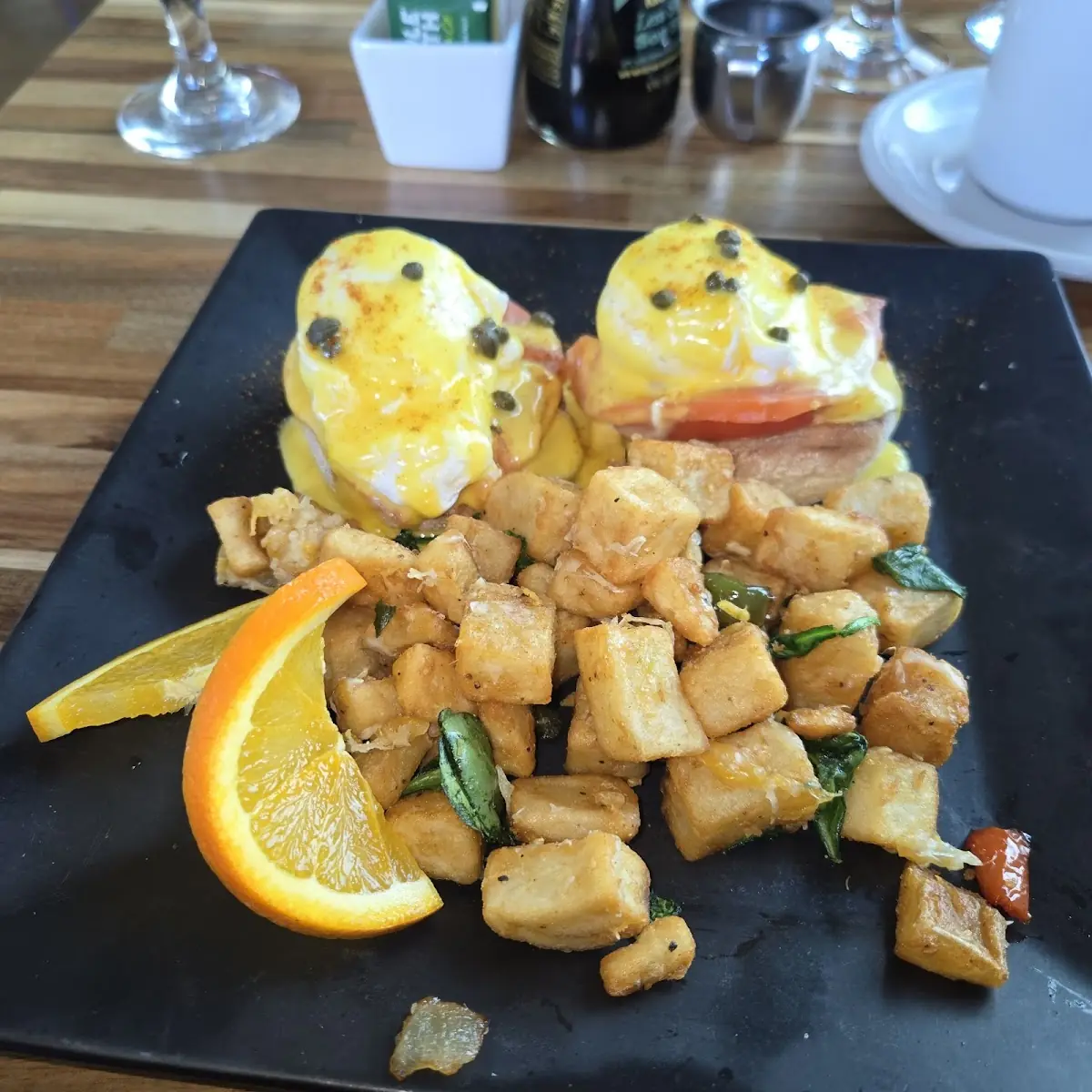 Crab Benedict