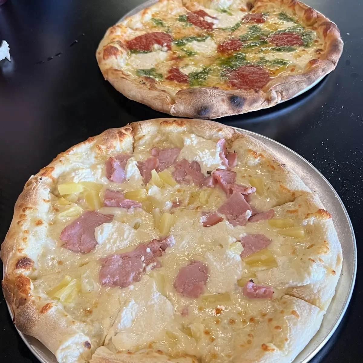 Hawaiian Pizza