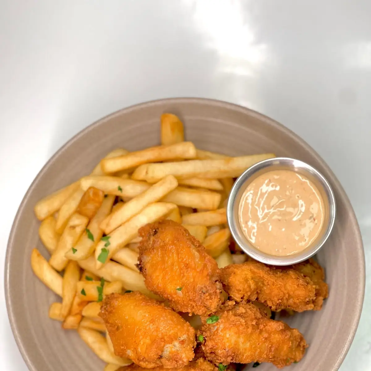 Chicken Wings with Fries
