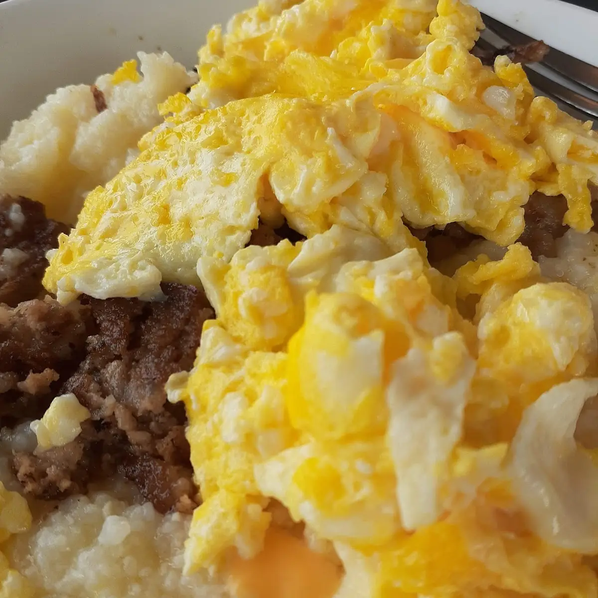 Sausage Egg & Cheese Grits Bowl