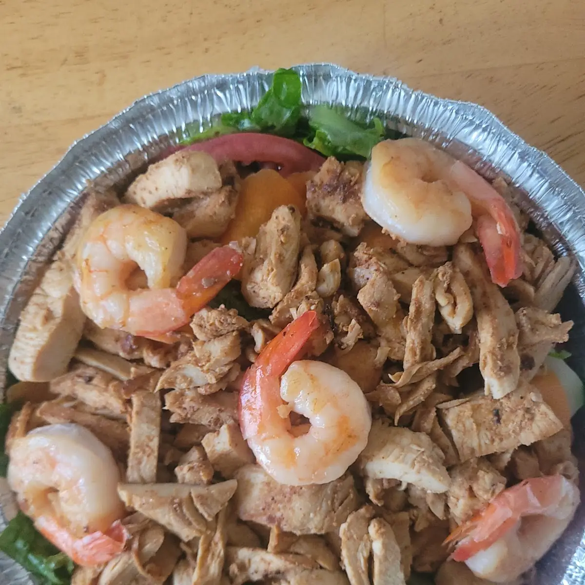 Grill Chicken Salad with Shrimp