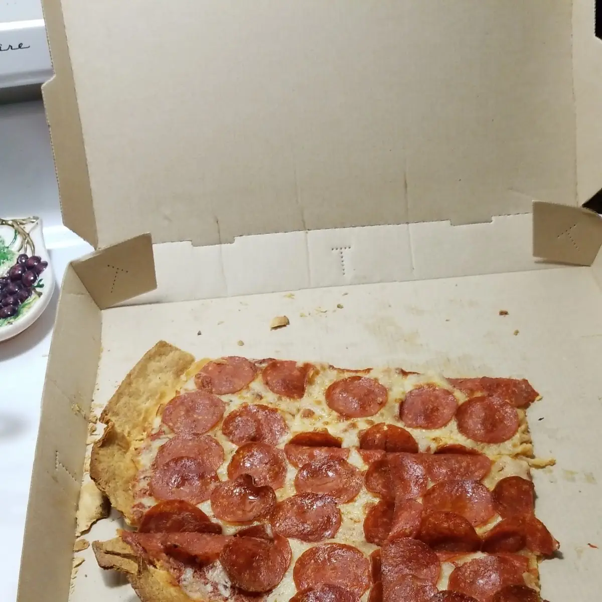 Pepperoni Pizza Thin Crust Pizza