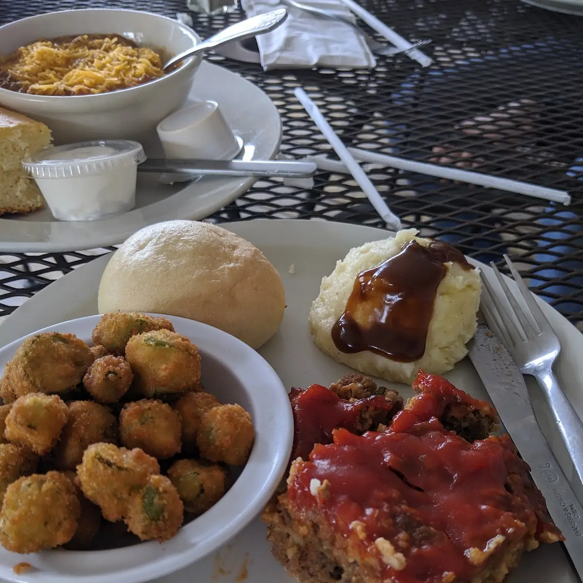 Crab Cakes & Hushpuppies