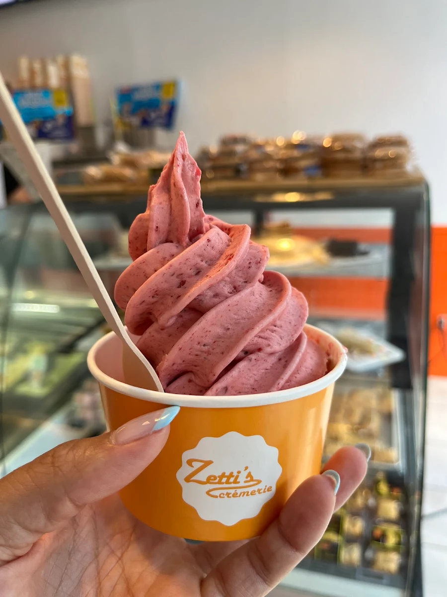 Highlights, Zettis crémerie crêperie