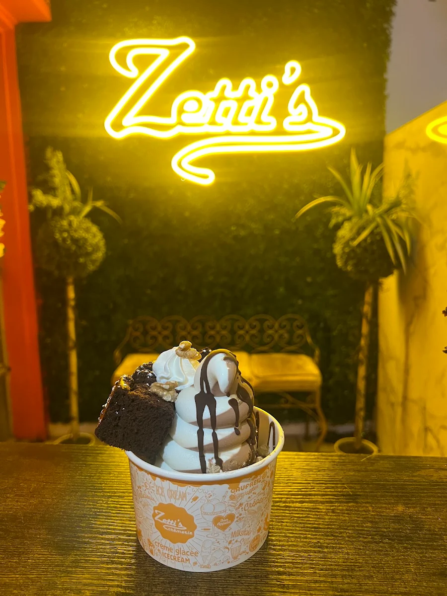 Highlights, Zettis crémerie crêperie
