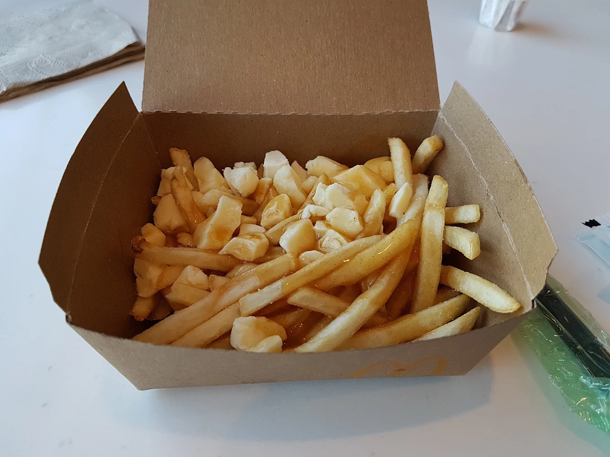Poutine 870 0 Cals, McDonald's Restaurant