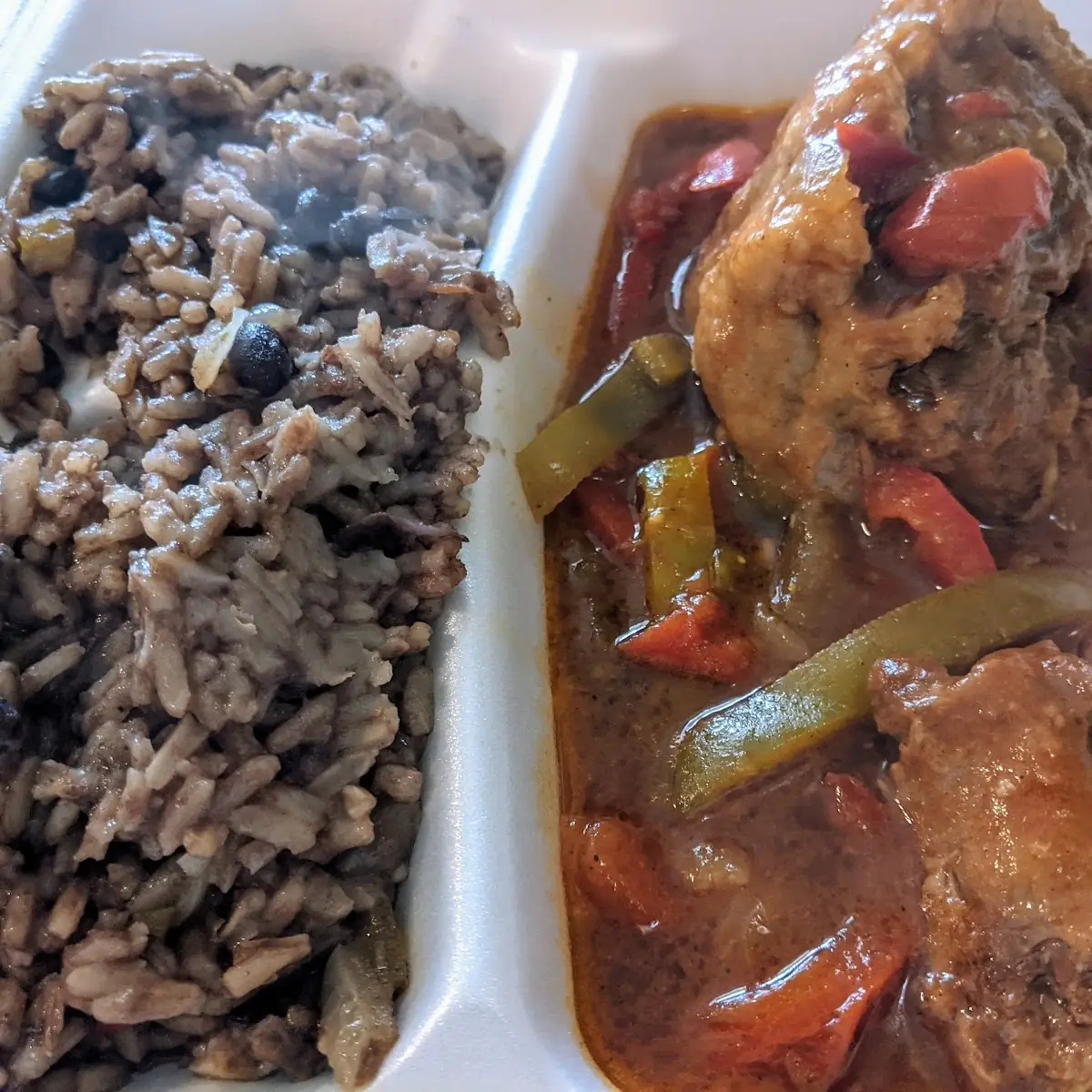 Oxtails with Black Beans and Rice