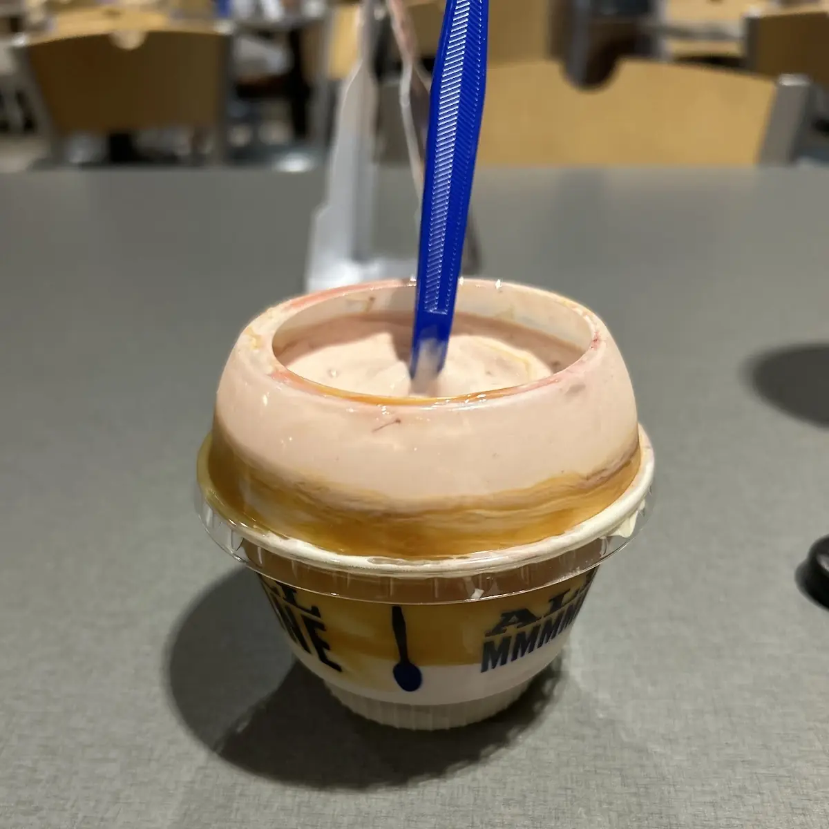 Vanilla Custard w Caramel Raspberry