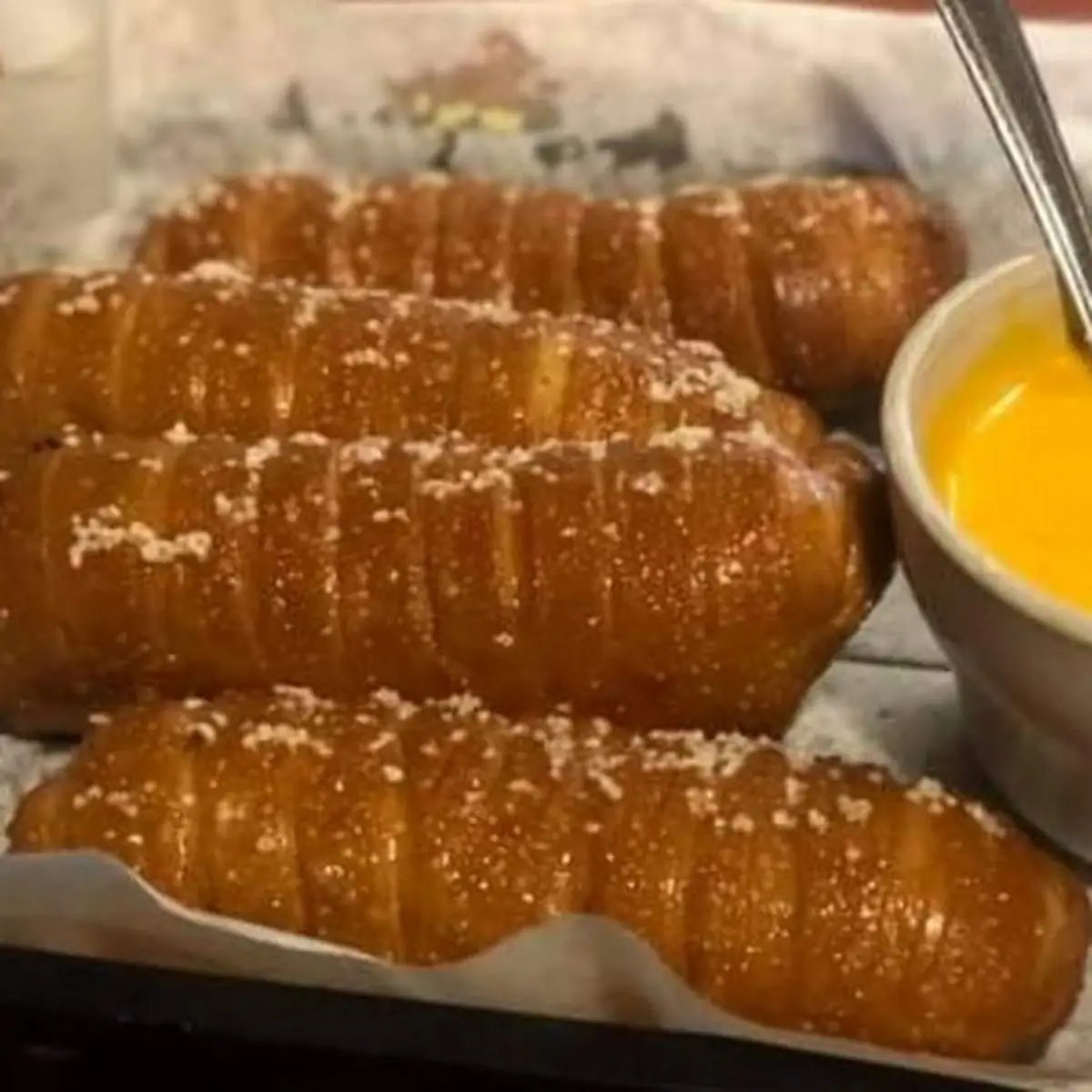 Pretzel Sticks and Dippin Sauce