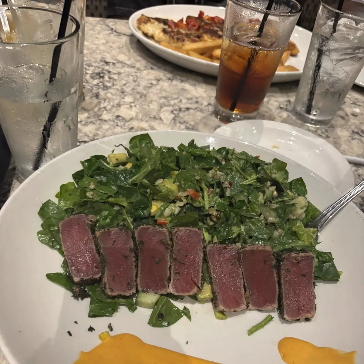 Seared Tuna Superfood Salad