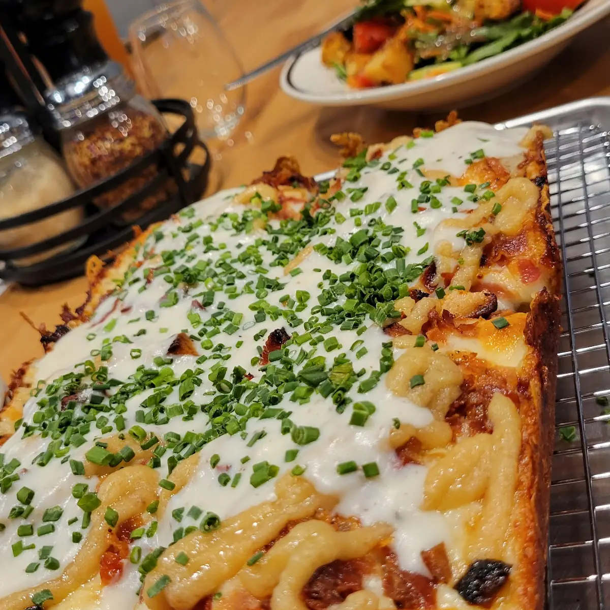 Crispy Pan Pizza