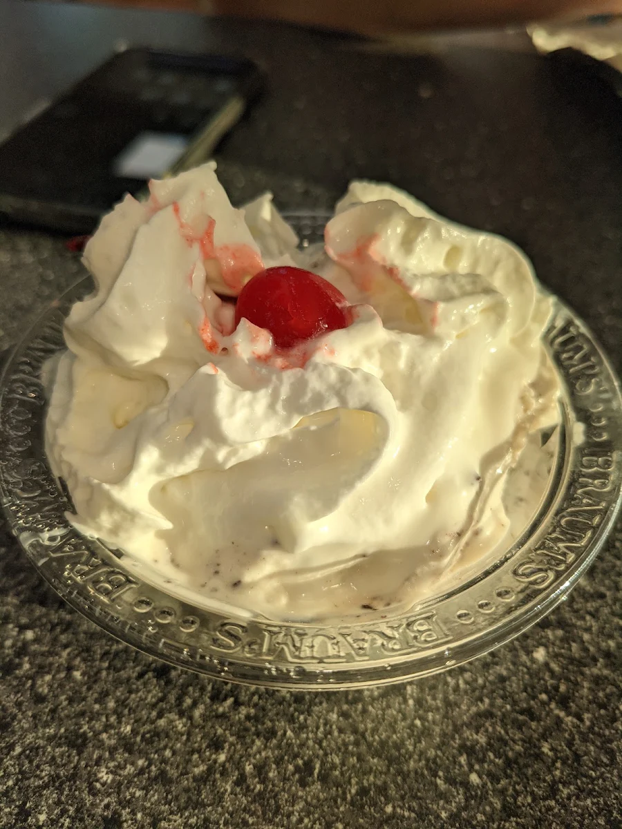 Marshmallow Sundae
