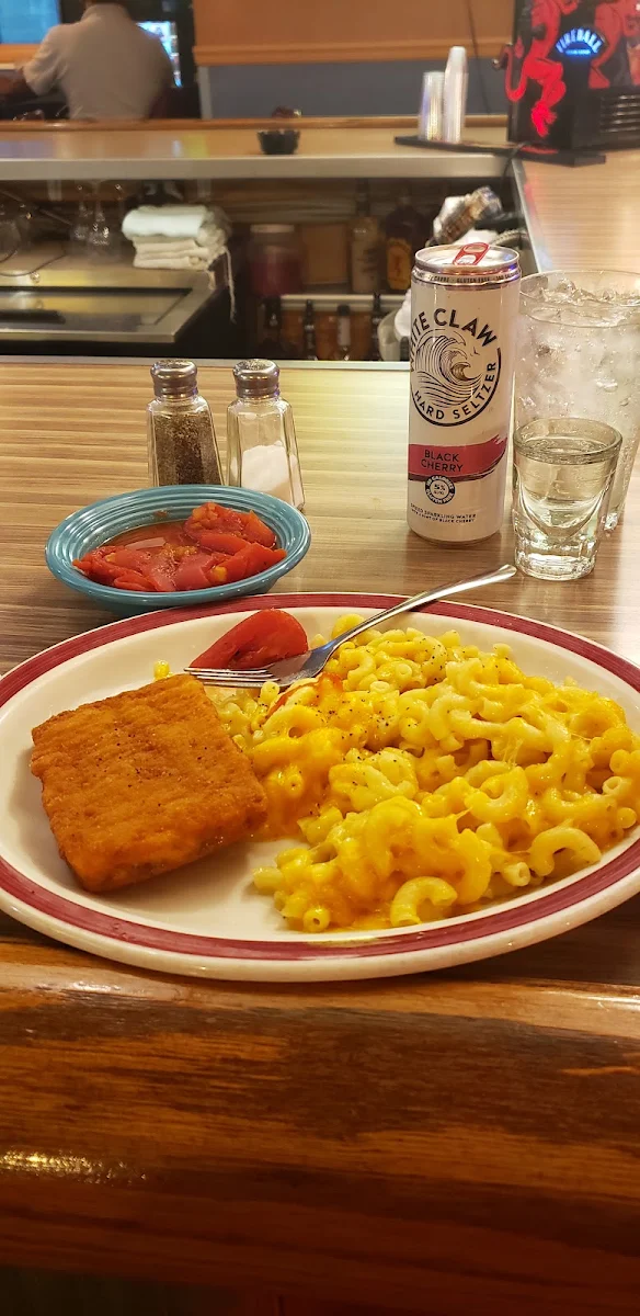 Fish Mac & Cheese Stewed Tomatoes