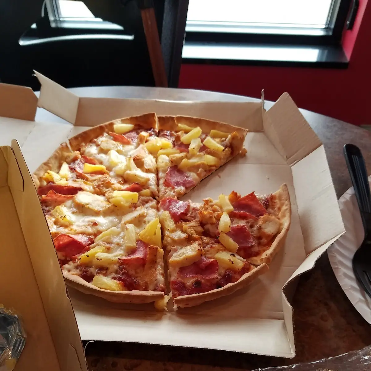 Hawaiian Pizza