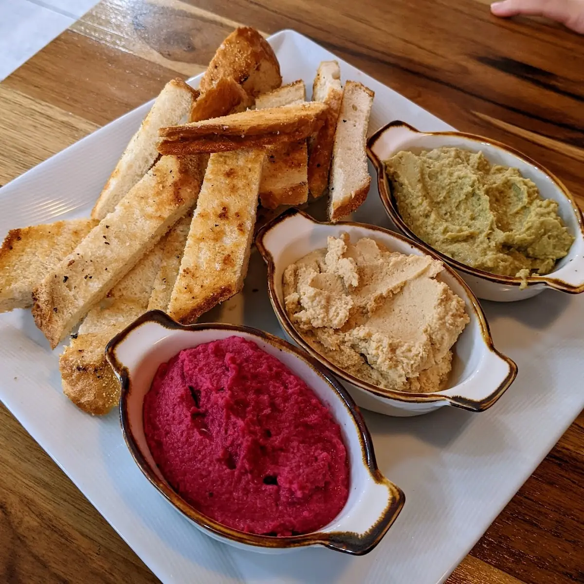 Hummus Plate