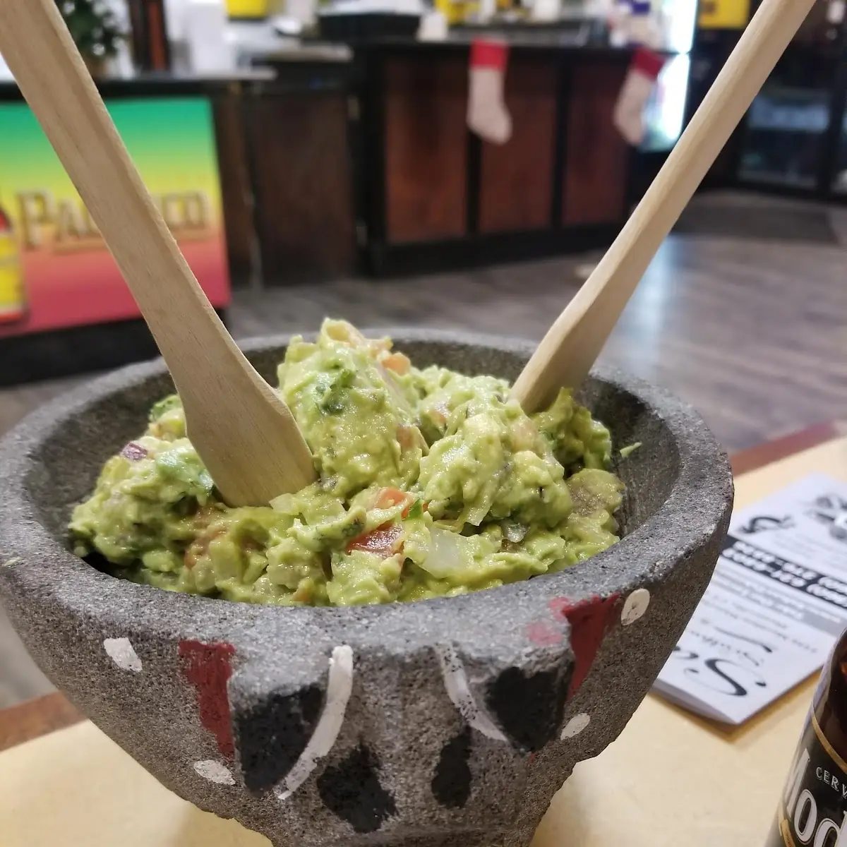 Guacamole En Molcajete
