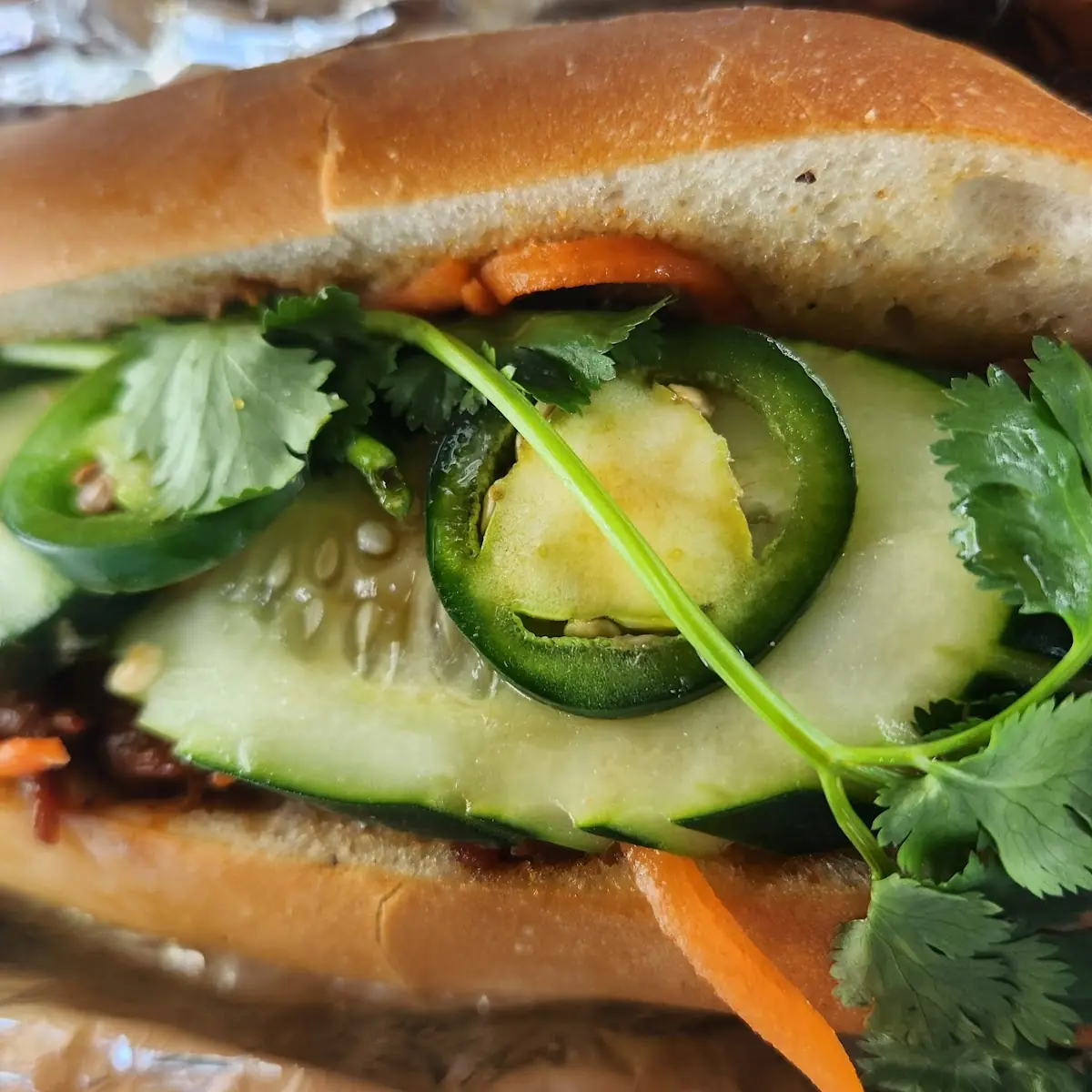 Traditional Sandwich Bánh Mì Thịt Nguội