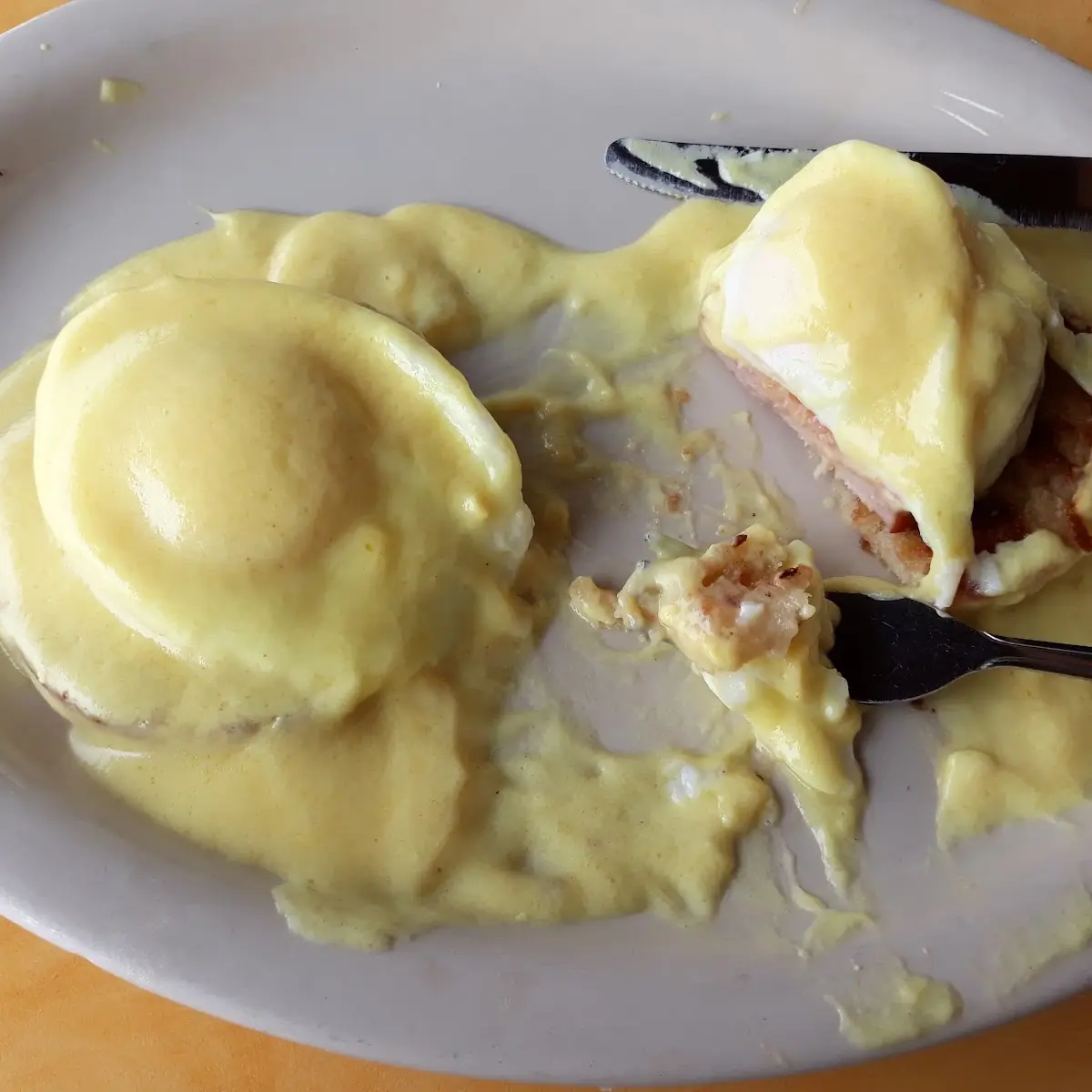 Eggs Benedict