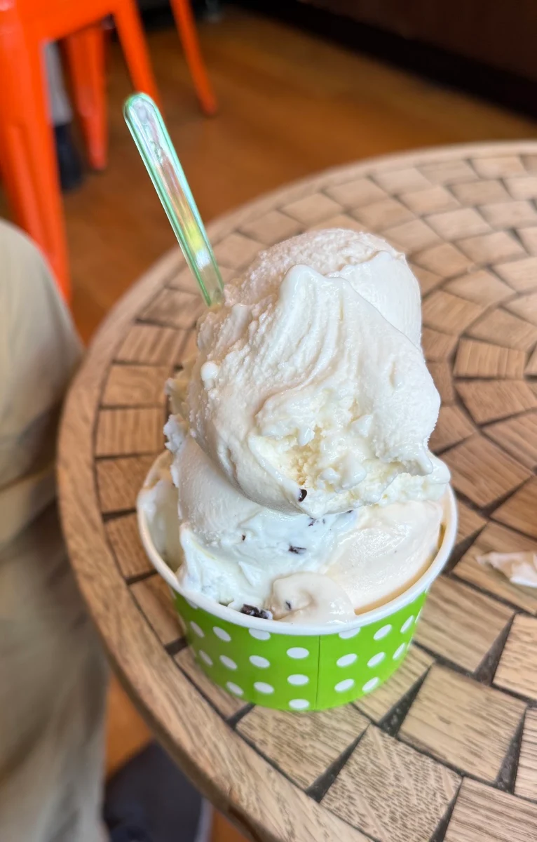 Large Gelato