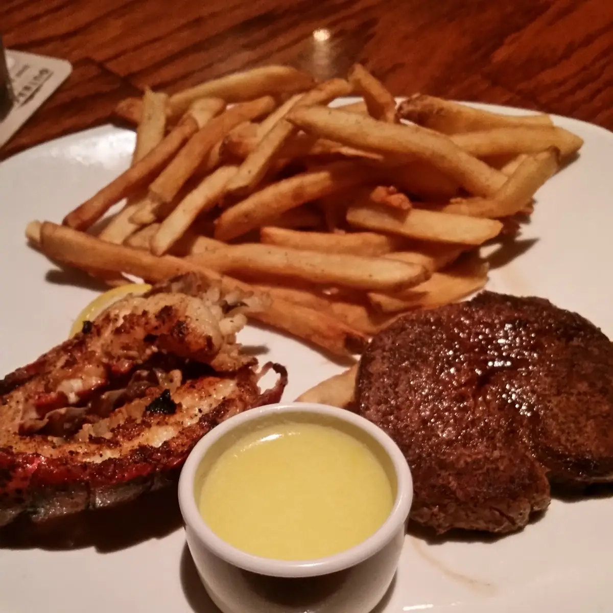 Filet Mignon w Lobster Tail