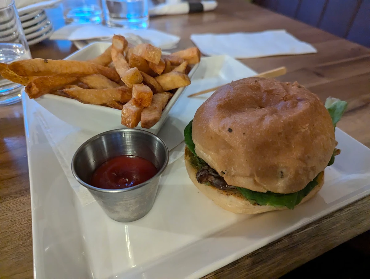 Mushroom Sandwich, The Flealess Hound Pub