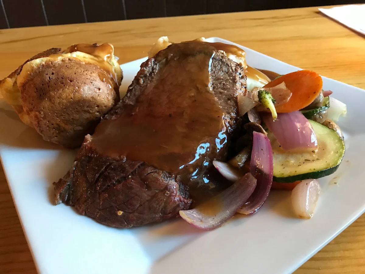 Prime Rib, The Flealess Hound Pub